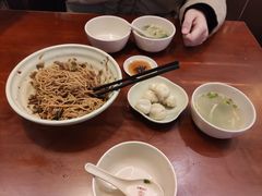 -佬钱湾仔(衣裳街店)