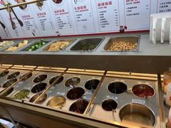 自助调料区-海底捞火锅(奥森店)