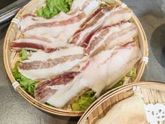 -阿婆情腊排骨火锅·野生菌季(古城旗舰店)