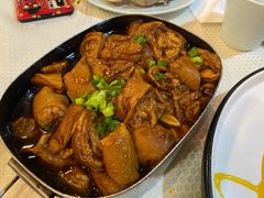 饭盒焖肥肠-渔娘渔家丹东海鲜(东直门店)