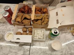 -BHC炸鸡(明洞总店)