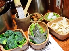 -独食火锅·半米屋台(直营总店)