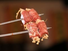 金针菇培根卷-梁山烤肉(李逵店)