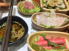 -独食火锅·半米屋台(直营总店)