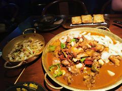 新疆大盘鸡-楼兰新疆主题餐厅(悠方店)