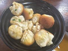 特色葱煎包-赵宝美煎包店