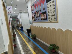 -缤纷鸟美术书法(汉神购物广场校区)