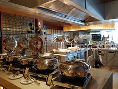 -东西风牛排馆周末烧烤自助(首都机场希尔顿店)