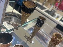 -Venchi (Chocolate & Gelato)