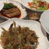 和小马一起合影喽🐴