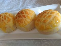 酥皮红豆包-畔山酒店中餐厅