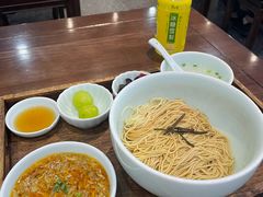 -蟹上黄·蟹黄面·江南糖水(人民广场店)
