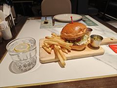 -风渡嘉荷西餐厅 Windy City(西三旗金隅店)