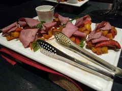 -恰餐厅及酒吧 CHAR Bar & Grill (北京丽都皇冠假日店)