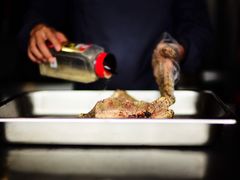 -城墙外BAR