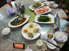 -四川小胡子海鲜(丁村万人海鲜广场店)