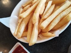 香脆薯条-WOLFGANG PUCK KITCHEN & BAR(迪士尼小镇店)