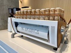 面包甜点陈列柜-% Arabica阿拉比卡咖啡烘焙工坊
