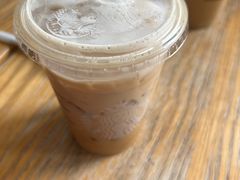 -星巴克臻选(济南万达店)