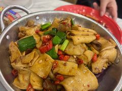 -江城燕子大排档(江汉路步行街店)