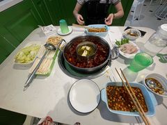 -蛙两只美蛙鱼头火锅(恒茂店)