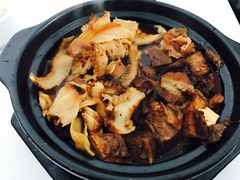 -赵家牛肉砂锅(台西三路店)