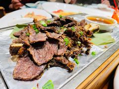 -魏铭鱼头捞饭(晋阳路店)