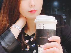 -星巴克臻选(国贸商城首店)