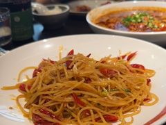 -麻六记(凤凰汇店)