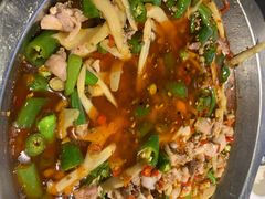 鸿鹤鲜锅兔-椒小兔·盐帮川菜中餐厅(金沙时代广场店)