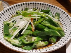 -塔哈尔·新疆盛宴(城西银泰店)
