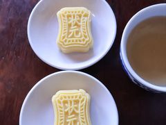 绿豆糕-同得兴 Since·1995 传统苏式面馆(嘉馀坊店)