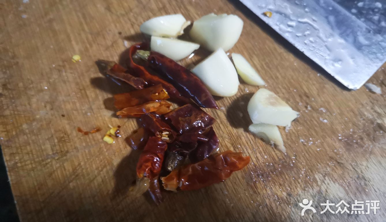 家有小厨娘——简单快捷炝炒白菜