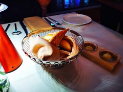 餐前面包-Kathleen's Waitan 凯圣琳江景西餐厅(外滩店)