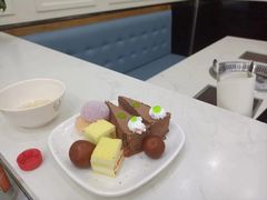 -集杰尚品海鲜烤肉自助餐厅(乳山振华店)