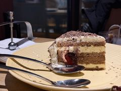 黑森林蛋糕-LENBACH兰巴赫西餐啤酒坊(大连东港店)