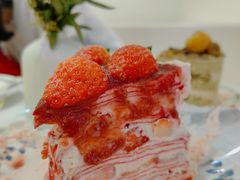 草莓千层-圆圆家甜品店