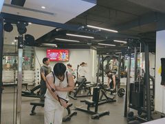 -超鹿运动(达信大厦店)