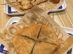 -魔都三兄弟酸辣粉·蘸卤炸串(虹桥万科店)