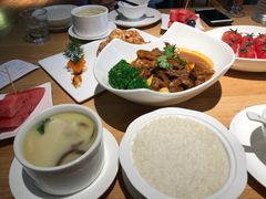 -渝半城经典川粤菜(重庆天地店)