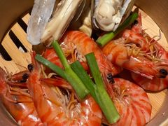 笼仔蒸海鲜拼盘-荣轩(新荣记环球金融中心店)