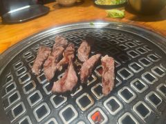 -唯成•韩国炭火烤肉 유성고기