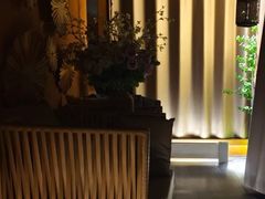 -泰·菩提树下[泰式按摩x精油SPAx肩颈头疗](新景店)