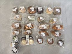 -炉边皮皮·烘焙甜品工厂店