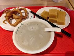 -护国寺小吃店(红莲南路店)
