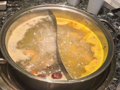 -一席地·本地鸡窝·杭帮鸡火锅(萧山银隆百货店)