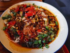 -拈签一笑黄牛肉辣卤串串