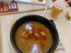 -花馬肆.云南过桥米线(汉神购物广场现场熬汤店)