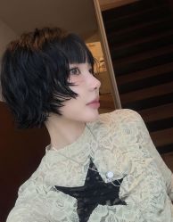 -十六番发型师事务所
