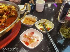 -椒行天下干锅牛蛙·(万宝店)